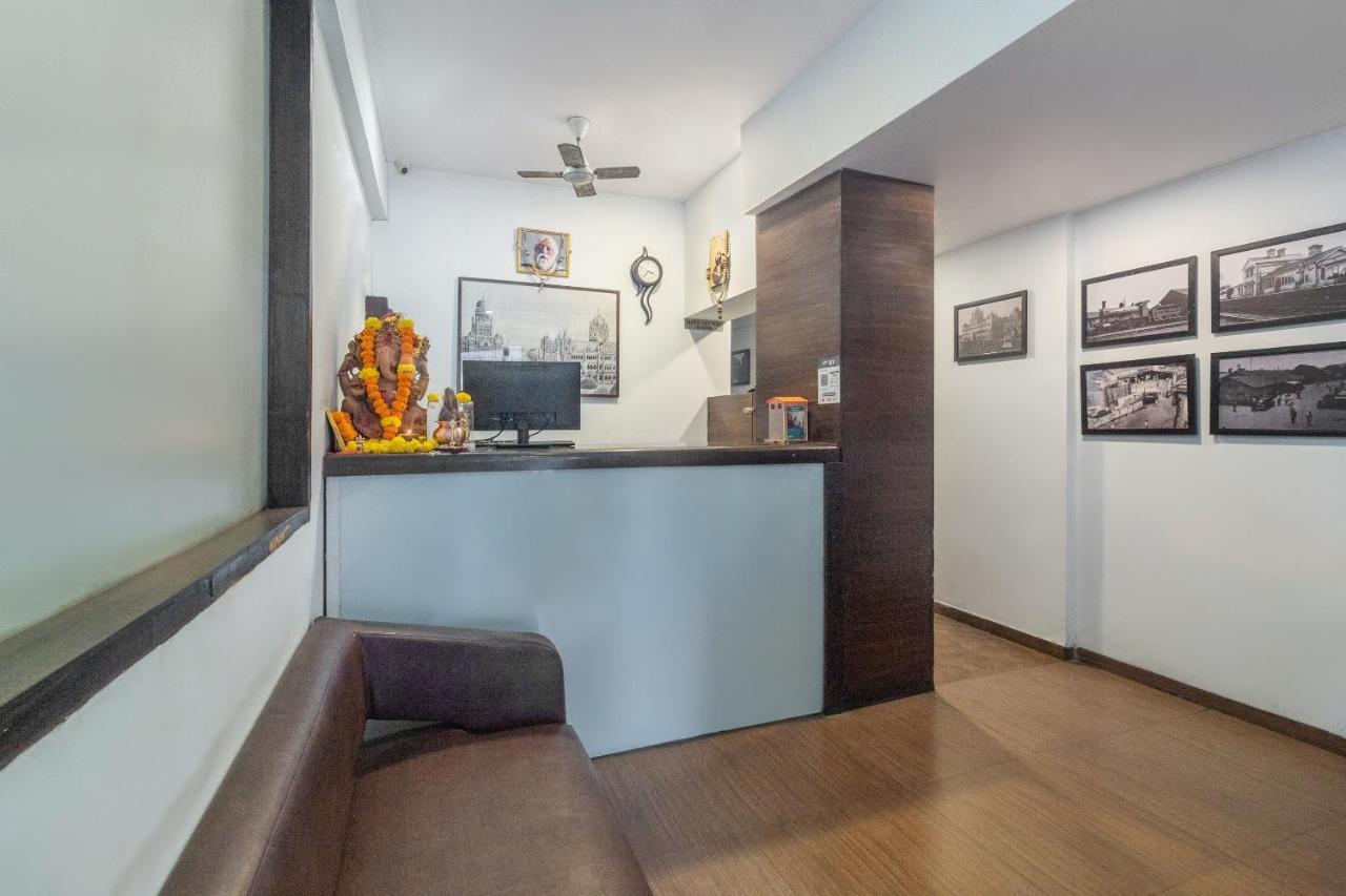 Oyo 71397 Hotel Guru มุมไบ ภายนอก รูปภาพ