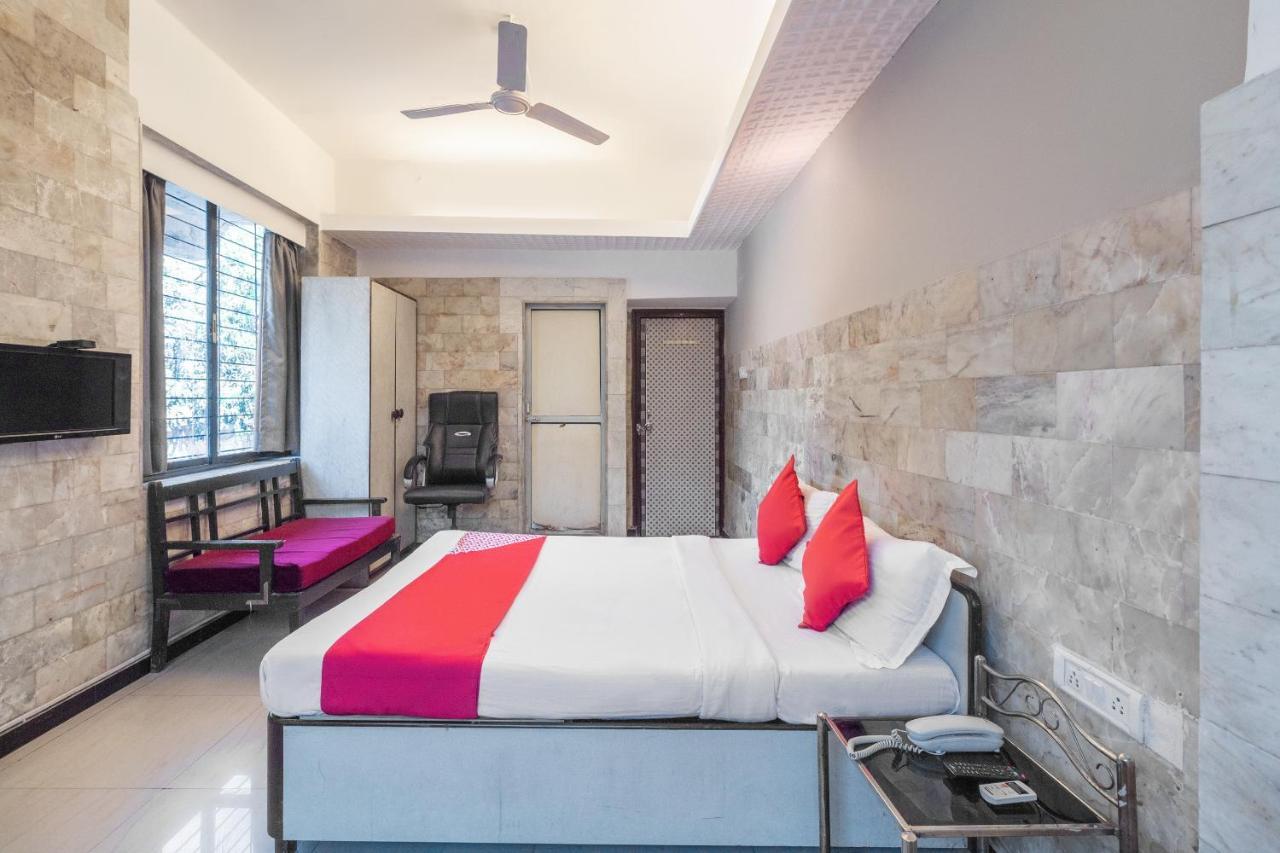 Oyo 71397 Hotel Guru มุมไบ ภายนอก รูปภาพ
